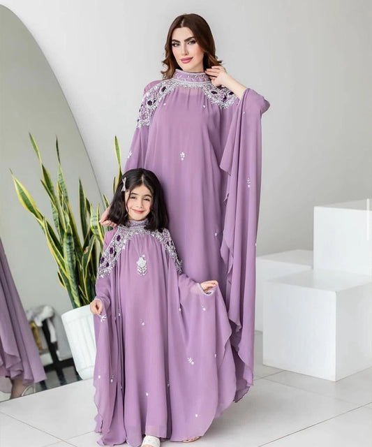 Mother and Daughter Dou