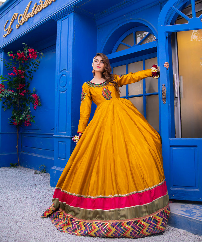 Shenderella 3pc(Frok, Dupatta, Bottom Capri)
