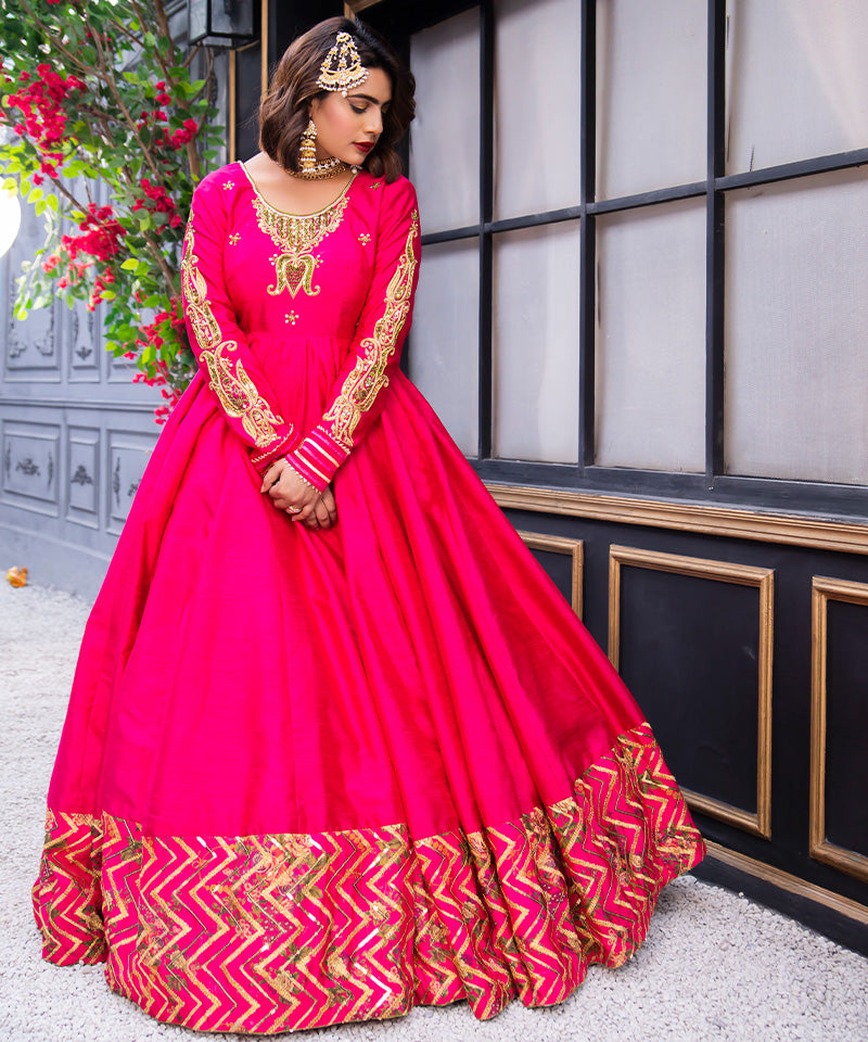 Gulabraat 3 PC (Dupatta, Frok, Bottom Capri)