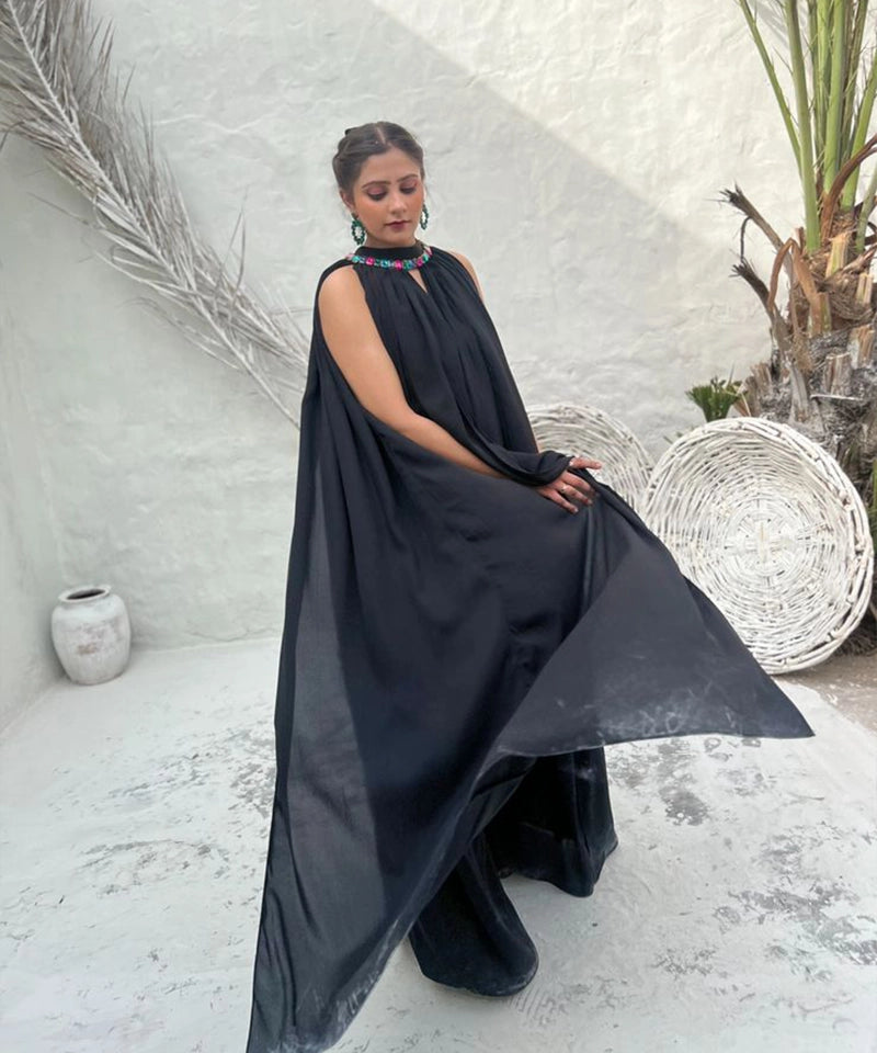 Black Capegown