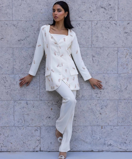 White 2-piece set (Coat + Inner & Pants)